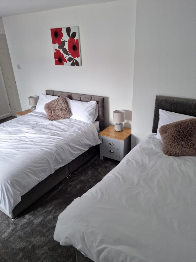 3 Bedroom House-Ellesmere Port Zewnętrze zdjęcie