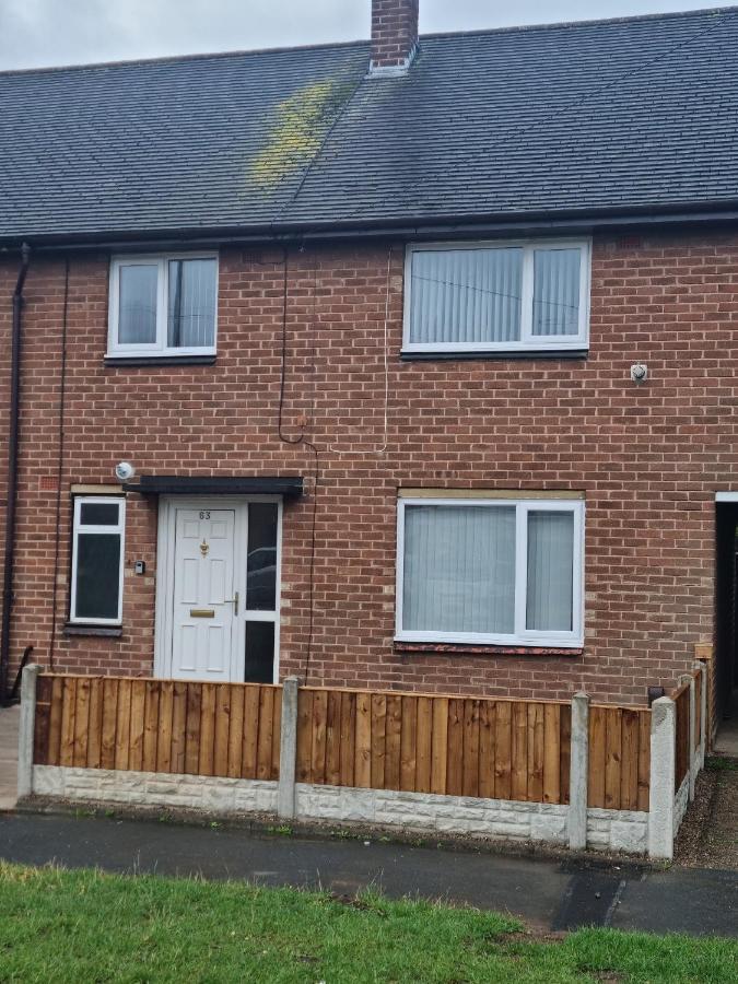 3 Bedroom House-Ellesmere Port Zewnętrze zdjęcie
