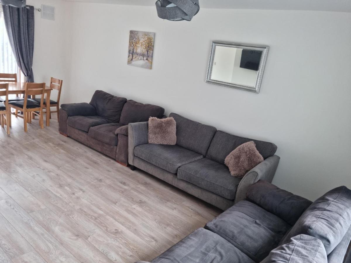 3 Bedroom House-Ellesmere Port Zewnętrze zdjęcie